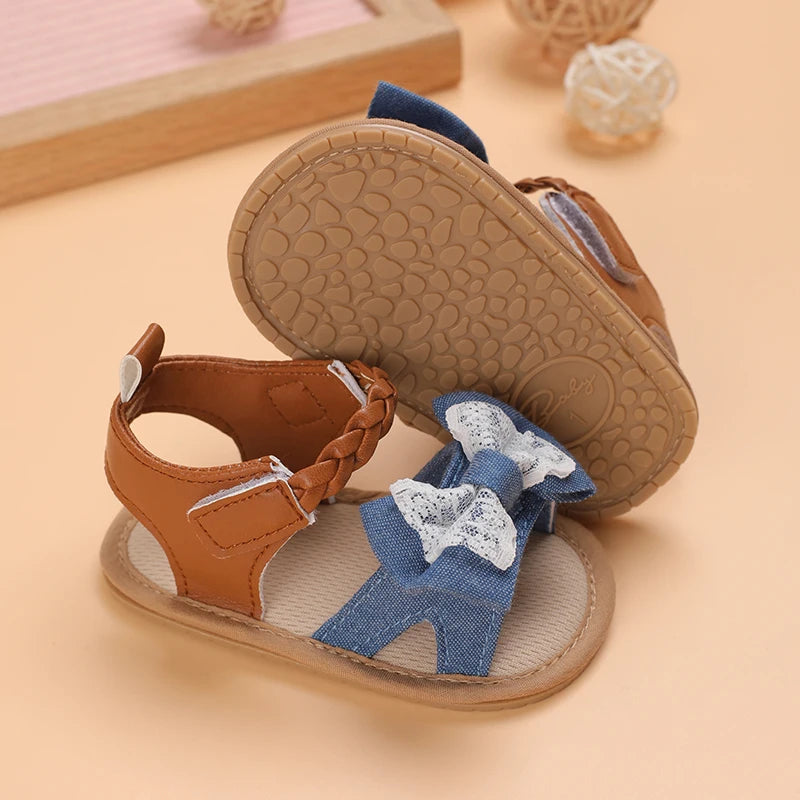 2025 Infant Baby Girls Summer Sandals with Flower Bowknot Soft Sole Wedding Dress Flats Newborn First Walkers Crib Dress Shoes